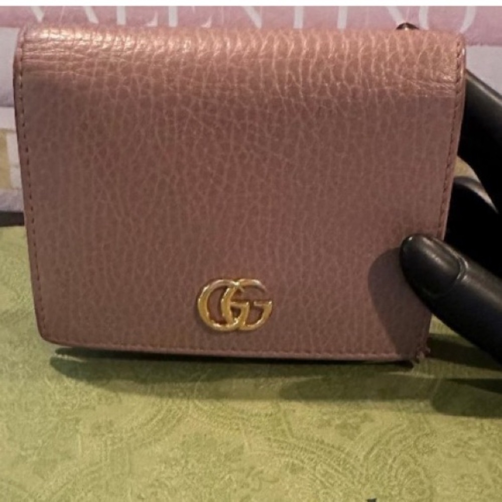 GUCCI Marmont GG Leather Bifold Wallet